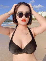 吉泽梨亚 (吉沢梨亜)