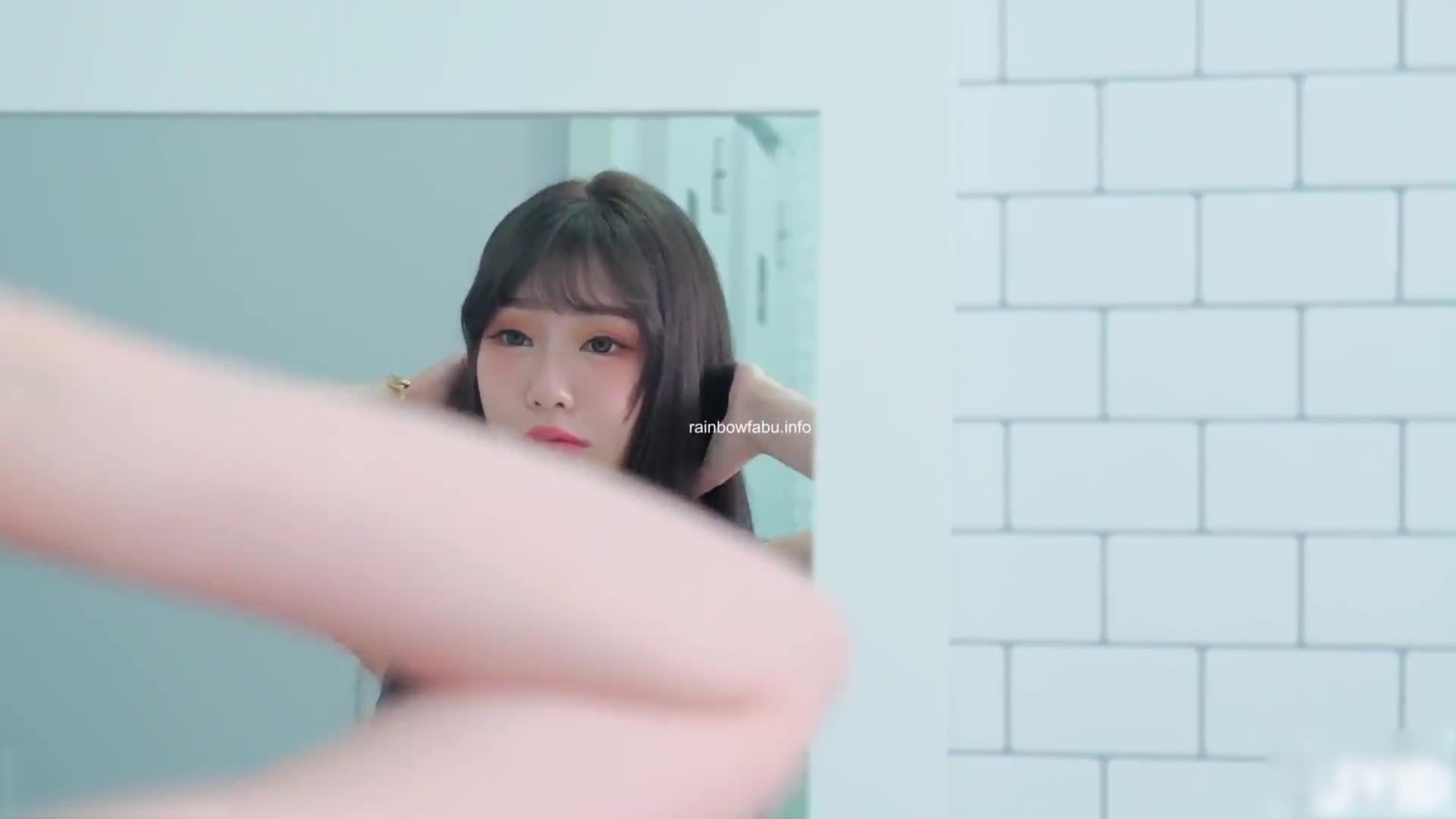 免费 色情 软件 - JVID SSS级最美鲍鱼女神【璃奈酱】作品，都市传说公厕痴女，变态M属性白虎肉便器