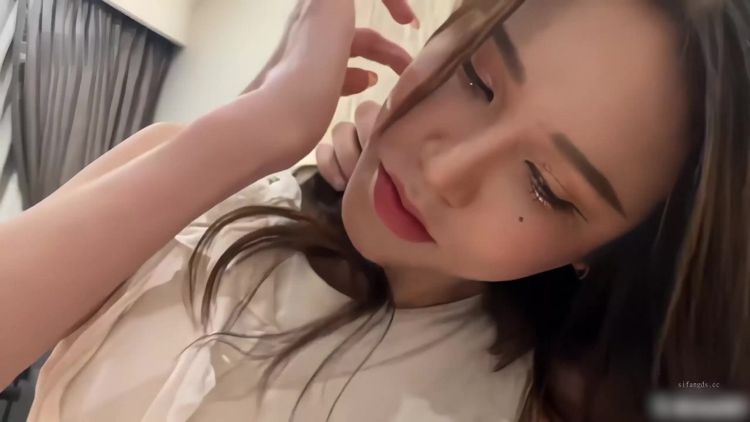 Đi ngựa thăm hoa, thần Enkai - Trận chiến với những tưởng tượng tình dục của bạn: Bạn gái Thái Lan LISA