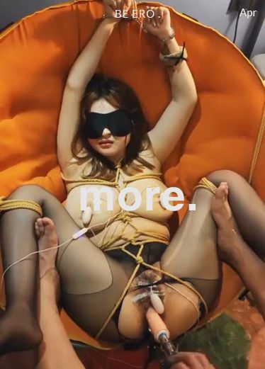 Göğüs seçimi süper hızlı.