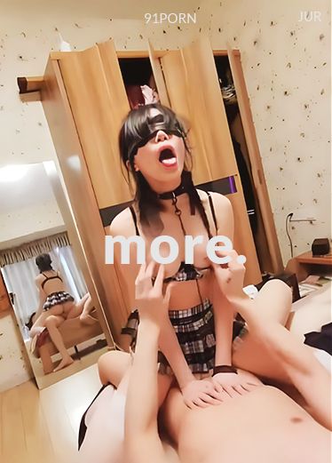 母狗小学 被主人爸爸暴力深喉调教，被操的高潮浑身颤抖！