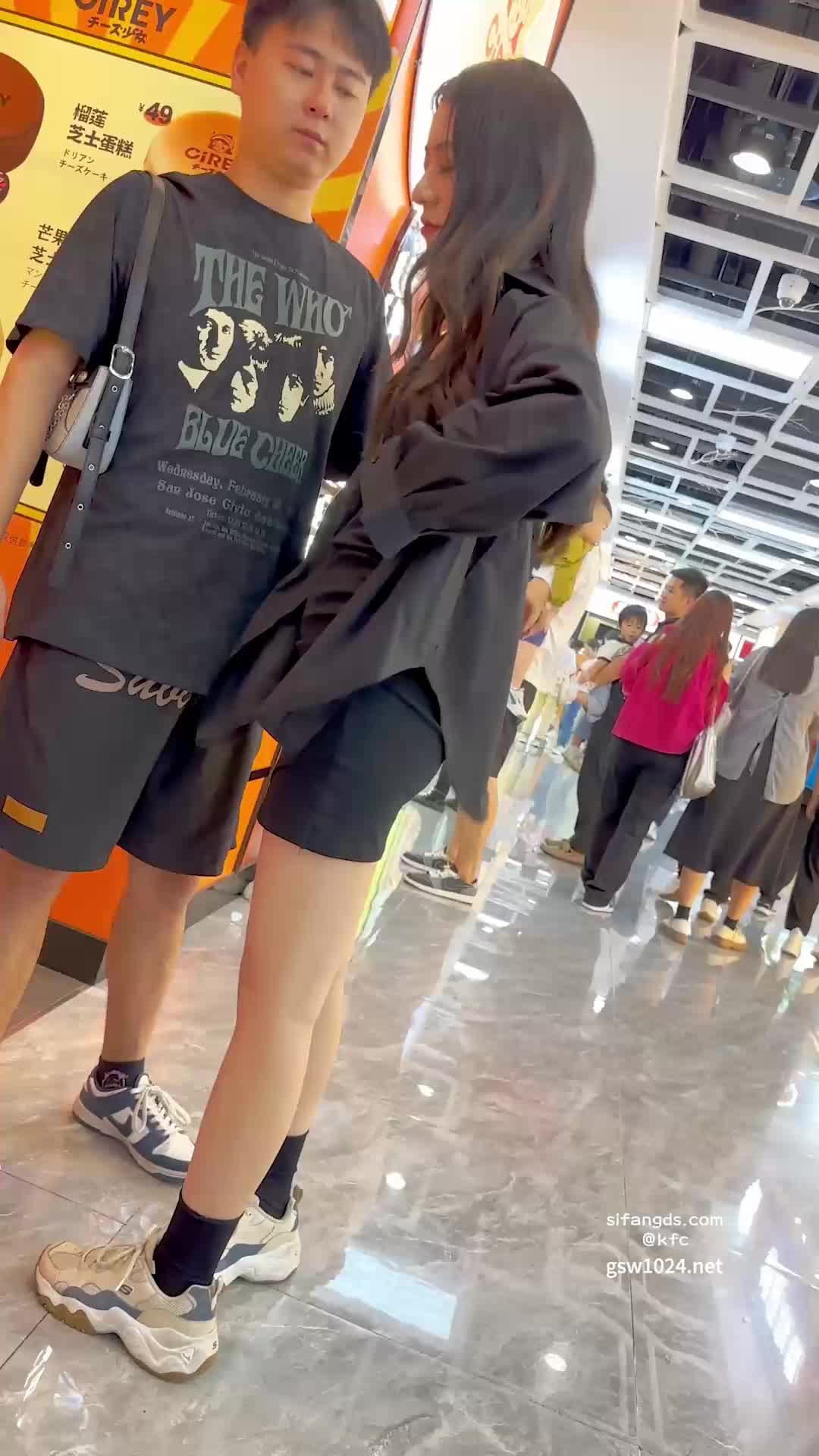 户外 露出 - 黑暗系女孩内裤是纯白的净土