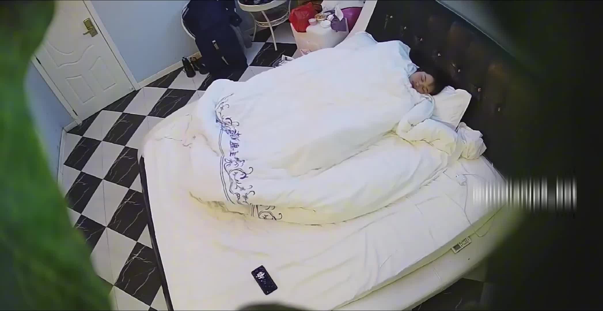 Motel secretly filming sex panting full record.