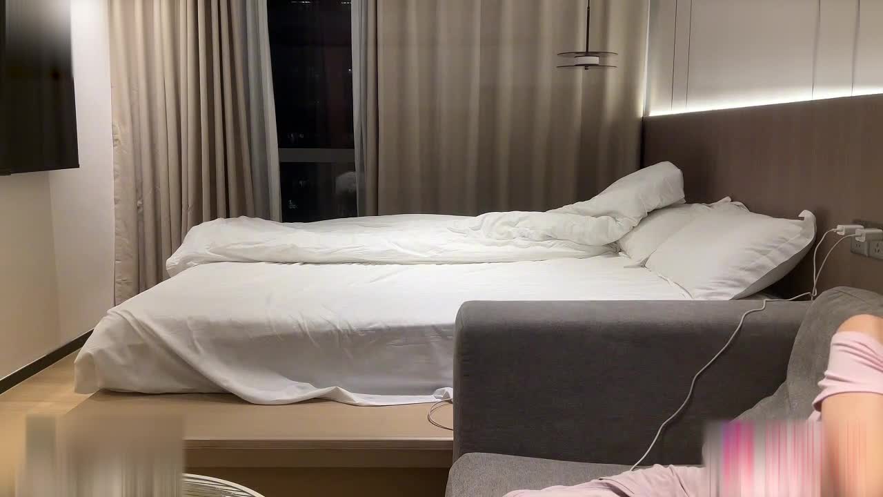 Today spend 3000 about a slim girl, part-time to earn living expenses, sister body soft, a variety of positions with lovemaking