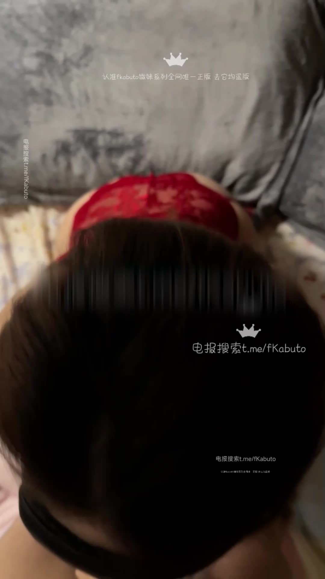 國產 自拍 av - 妥妥个大肥尻，整个都往脸上督了，这穴不操可就不对了