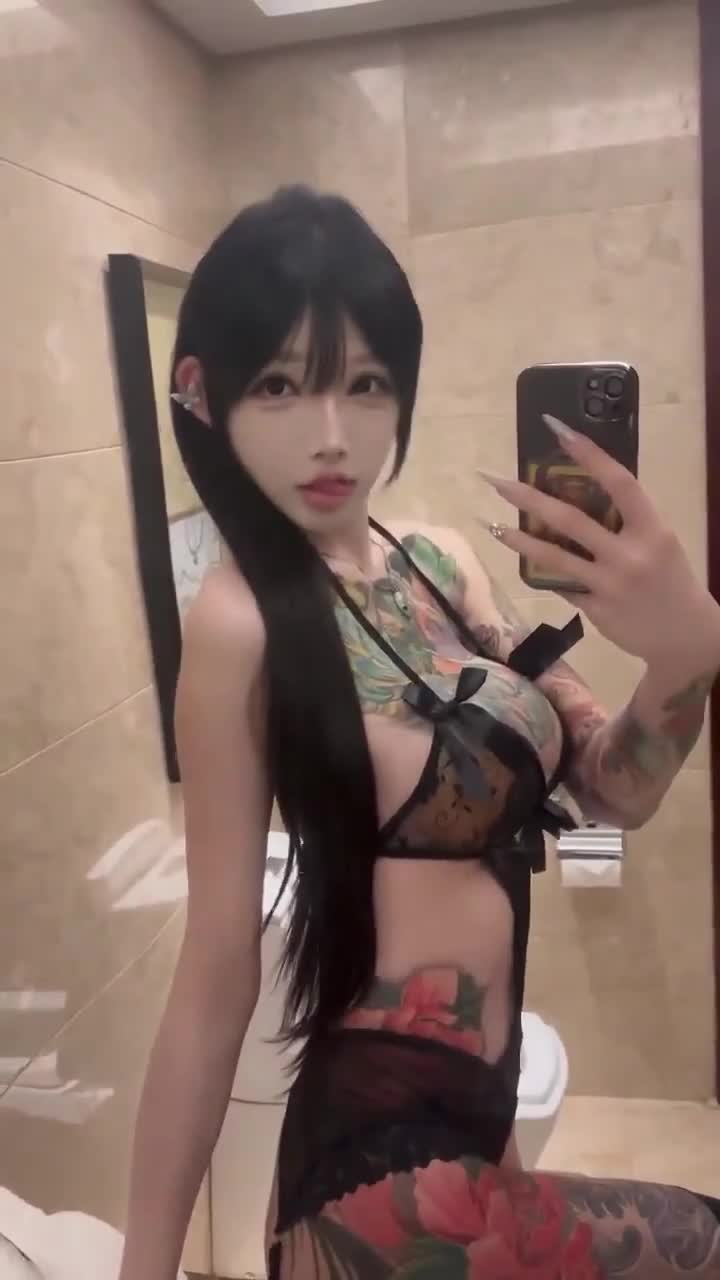 成人 cosplay 视频 - 巨乳蛇腰的蛇姬美人！服服贴贴又色气的简直绝了