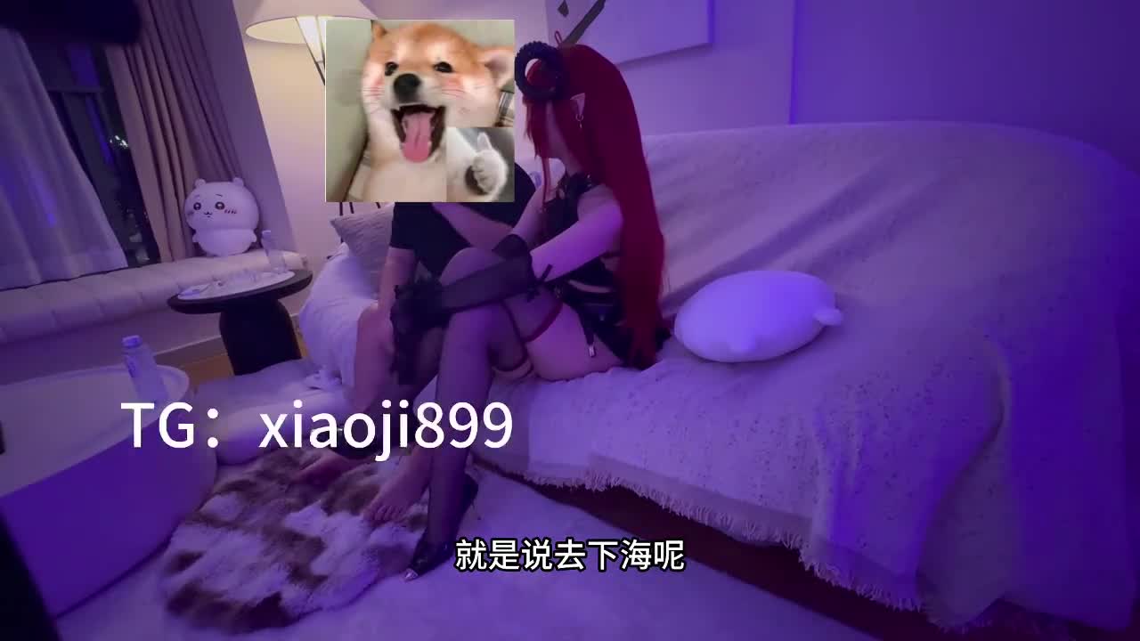 Selbst-Kauf Twitter neue Tür-zu-Tür-Huhn - 18 Jahre alt eigentlich nur 1000 einmal, weil nur 500 hinzufügen, 1 Million Fans netroots lässig spielen, billig!