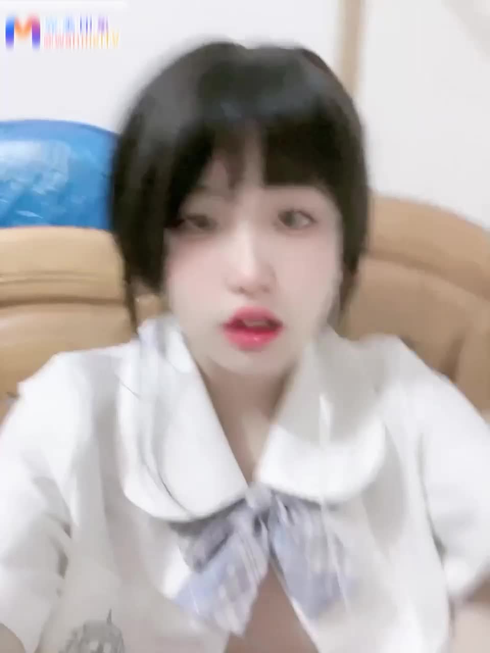 厕所偷拍 - 比心陪玩初次下海，粉穴jk小妹妹，娇滴滴让人欲罢不能，这样的小可爱谁不想拥有呢