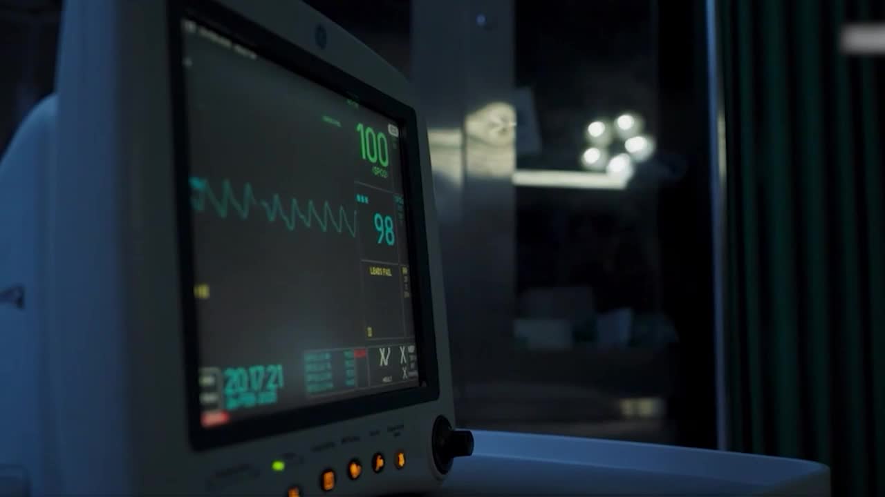 나이트 듀티 아픈 집 EP4 궁극의 린치 섹스 노예 요실금