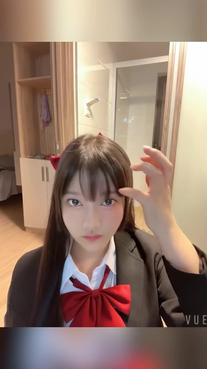 Nổi tiếng tại triển lãm truyện tranh, cosplayer ngực khủng "Xiao Youna" bị rò rỉ ảnh tự sướng táo bạo, biểu cảm dâm đãng, thổi kèn giả, bú vú, quái vật nhỏ rung lắc, âm đạo hồng hào, rên rỉ cực khoái.