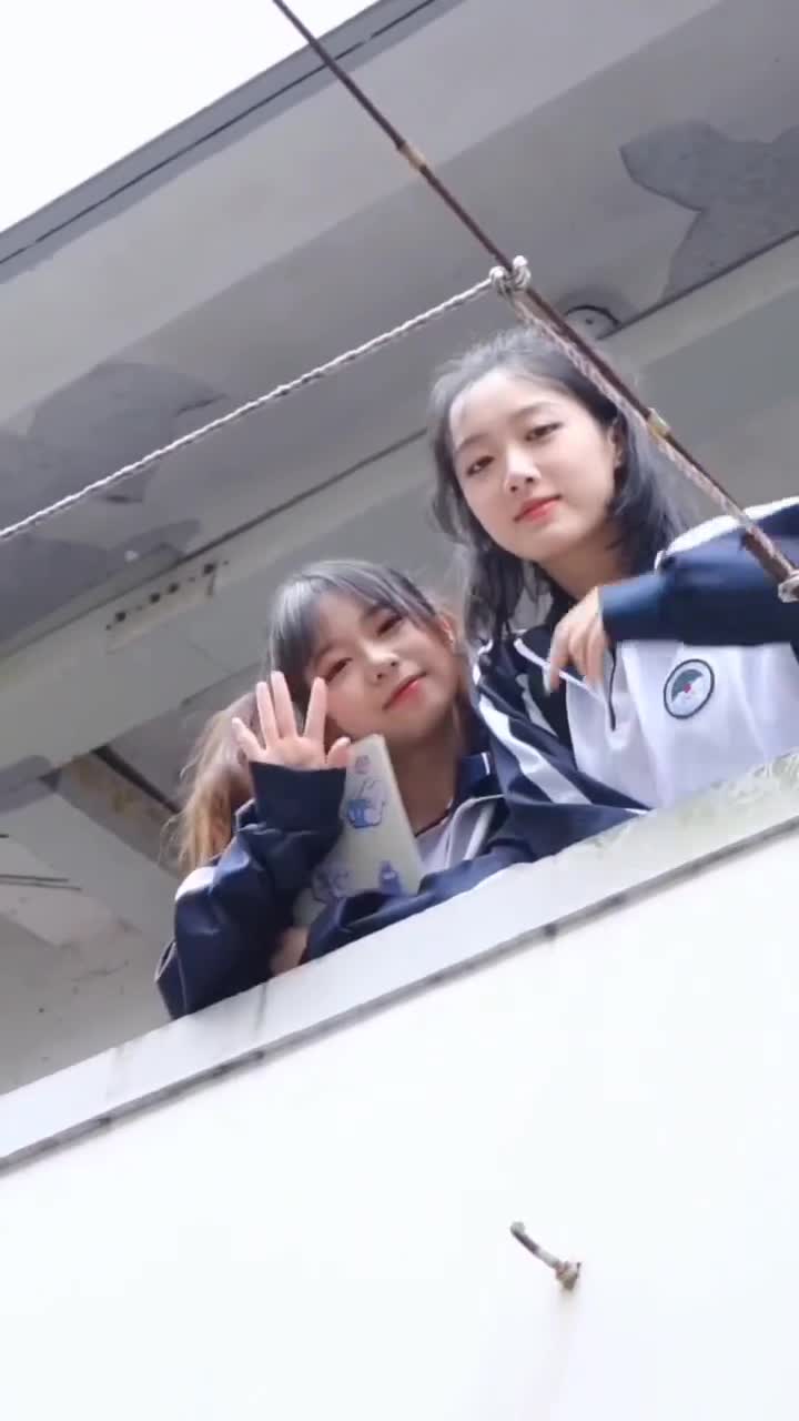 メロンを食べるために黒い材料は、鄭州の高校1年生純粋な学校の花張ヤオ壊れた